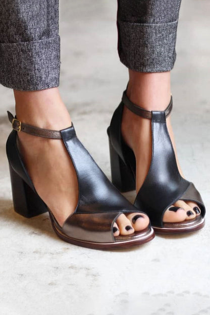 Nadaria | Peep toe sandaler i sort patchwork med hæl